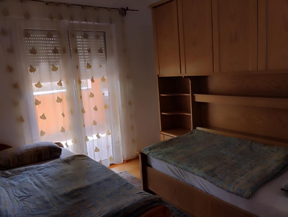 Miran Apartment Ivanica Екстериор снимка